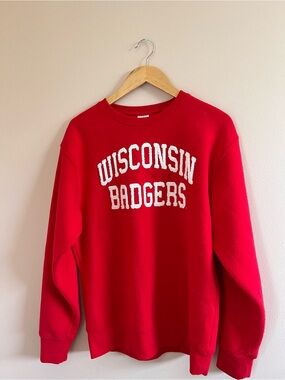 Wisconsin Badgers Red Crewneck Sweatshirt - Unbranded